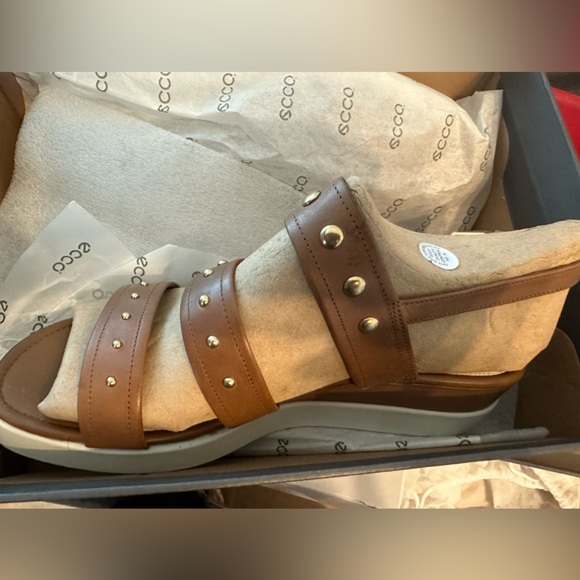 NWT - ECCO Women’s Touch Sandal Plateau Wedge - Picture 6 of 8